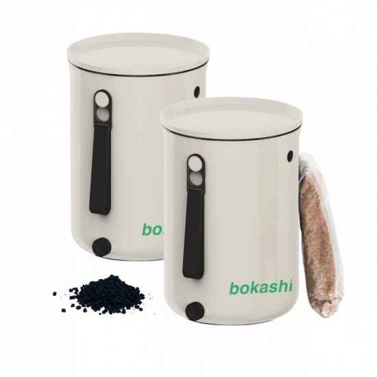 Startkit - Bokashi 2.0 gräddvit - 2 st designade hinkar för köksbänken + 1 kg strö i gruppen Landshopping.se / Trädgård / Trädgårdsredskap hos Landshopping (10013_211-200)