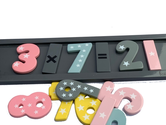 Räknepussel - en rättvist producerad träleksak i gruppen Familjeshopping.se / Barn & Baby / Leksaker hos Landshopping (10093_3792)