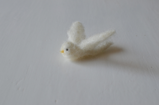 Handtovad fågel i svensk ull 1