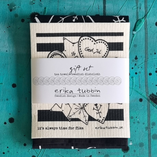 gåvoset SWEDISH FIKA GINGERBREAD kökshandduk + disktrasa svart-vit i gruppen Landshopping.se / Kök & Matlagning / Kökstextilier / Kökshanddukar hos Landshopping (10254_18000003502)