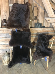 Svenskt lammskinn brunt klippt - eko