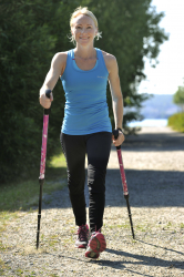 Gång/Träningsstavar med 4 kilos inbyggt motstånd - Bungy Pump Pink Charity