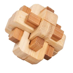 Mixad knut 3D-pussel av trä - klurig hjärngympa