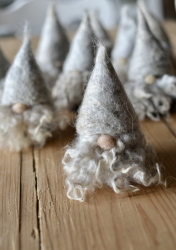 Handtovad vätte i svensk ull