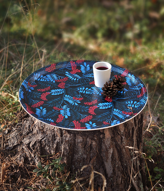 Bricka Rönnbär Blå