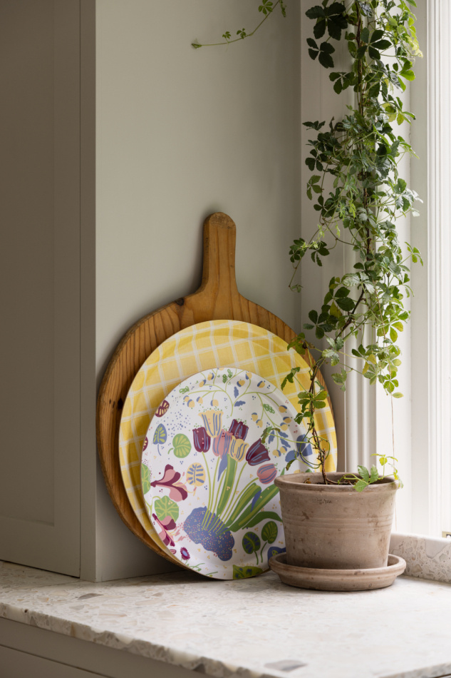 Ailanthus, bricka, ljus multi, 31cm