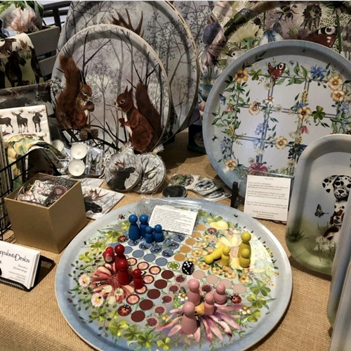 Bricka, Fia med Knuff, 38 cm