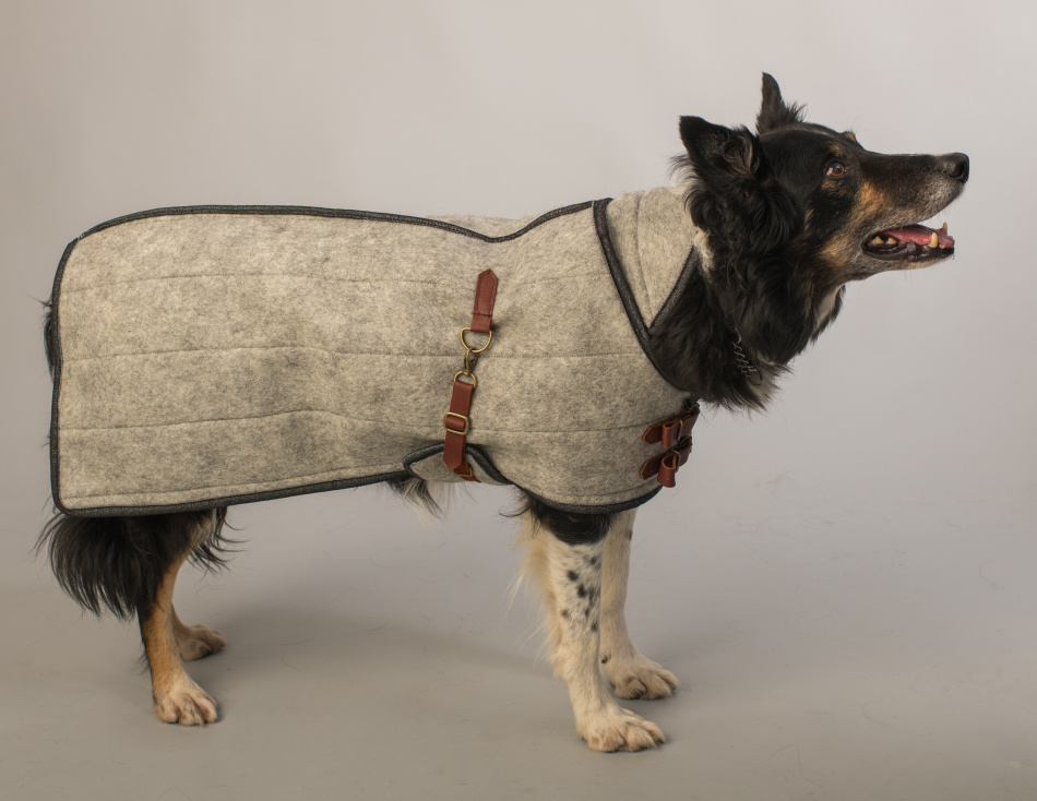 Koppelhål vid kragen 