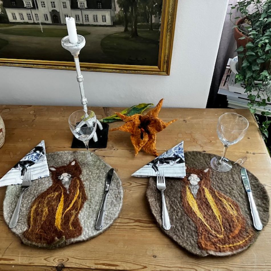 Bordsunderlägg för kattälskare