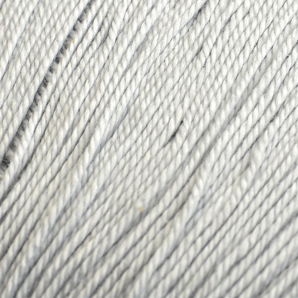 Merc. 12/3 Virkgarn 200 gr. på nystan