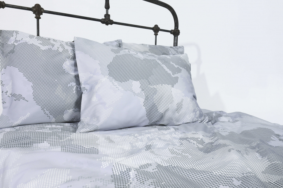 The Worldscape Bed Set